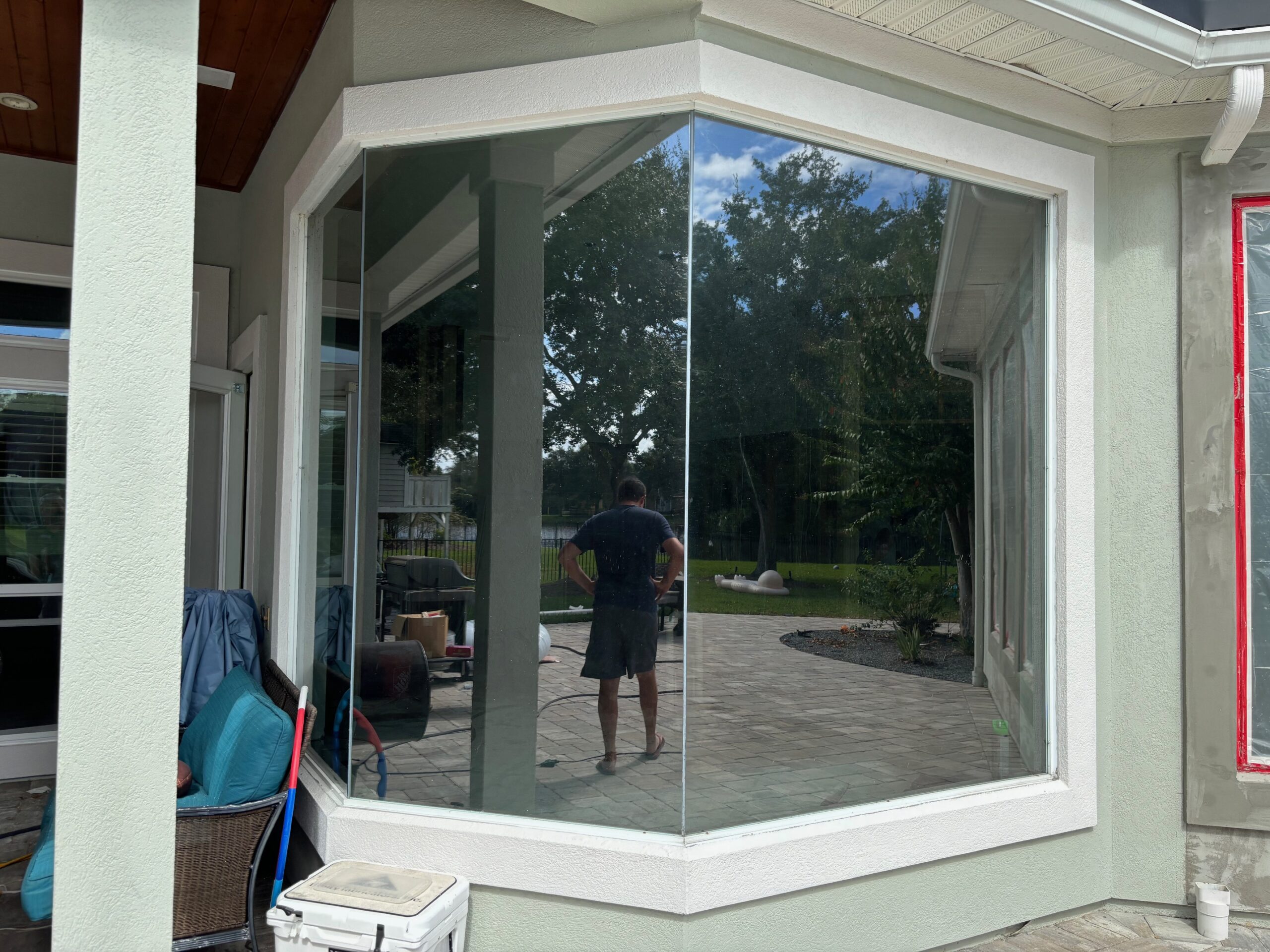 Mirror wall in FL